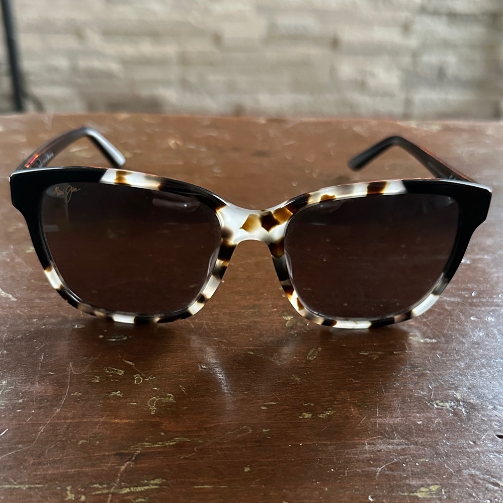 Maui Jim Womens Moonbow Polarized Tortoise Shell Sunglasses